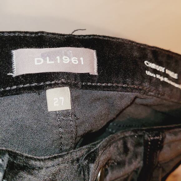 DL 1961 Chrissy black velvet ultra high rise button fly ankle pants Size 27 Goth - Picture 3 of 8